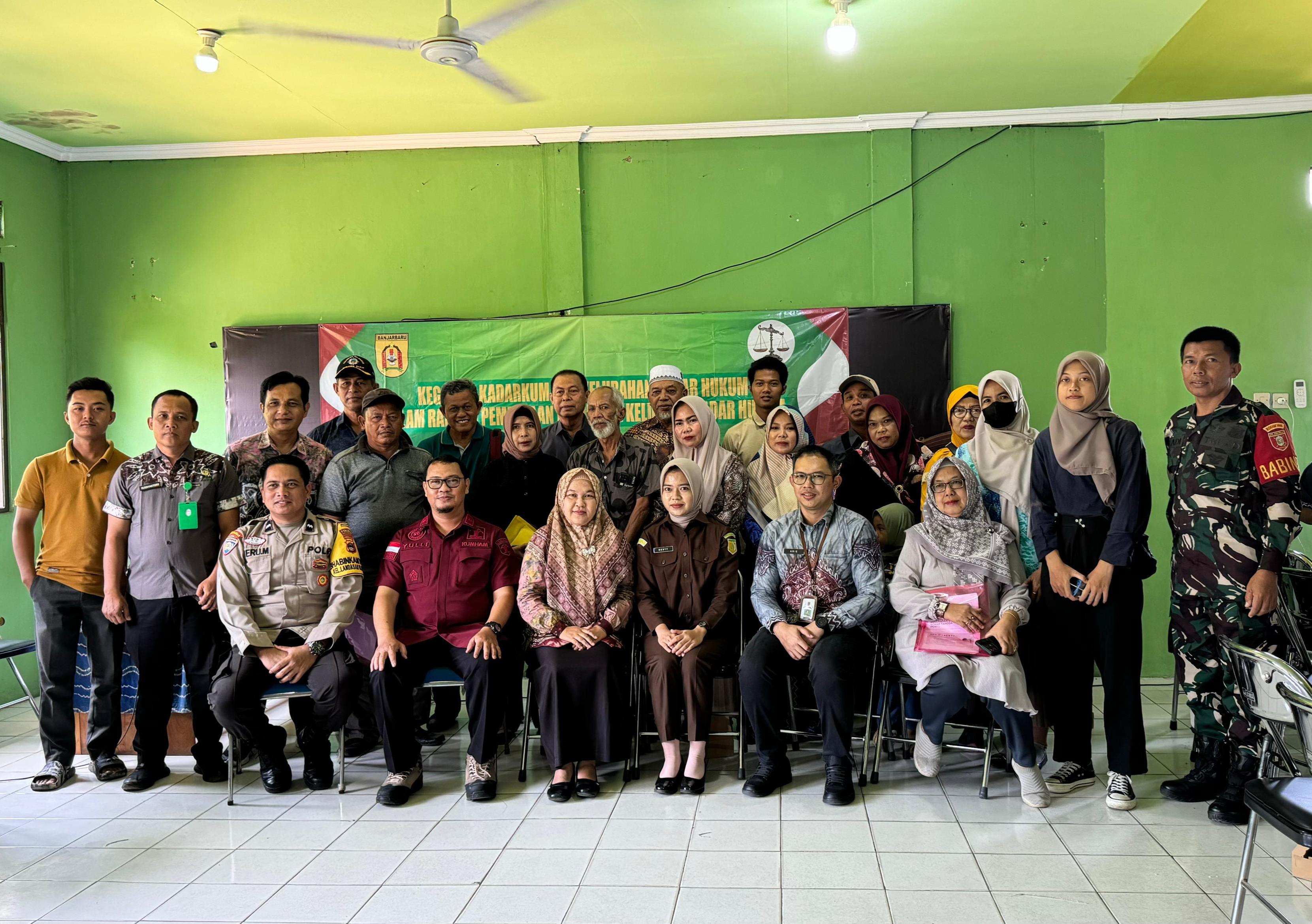 Pembinaan Kadarkum di Kelurahan Landasan Ulin Barat Tahun 2024