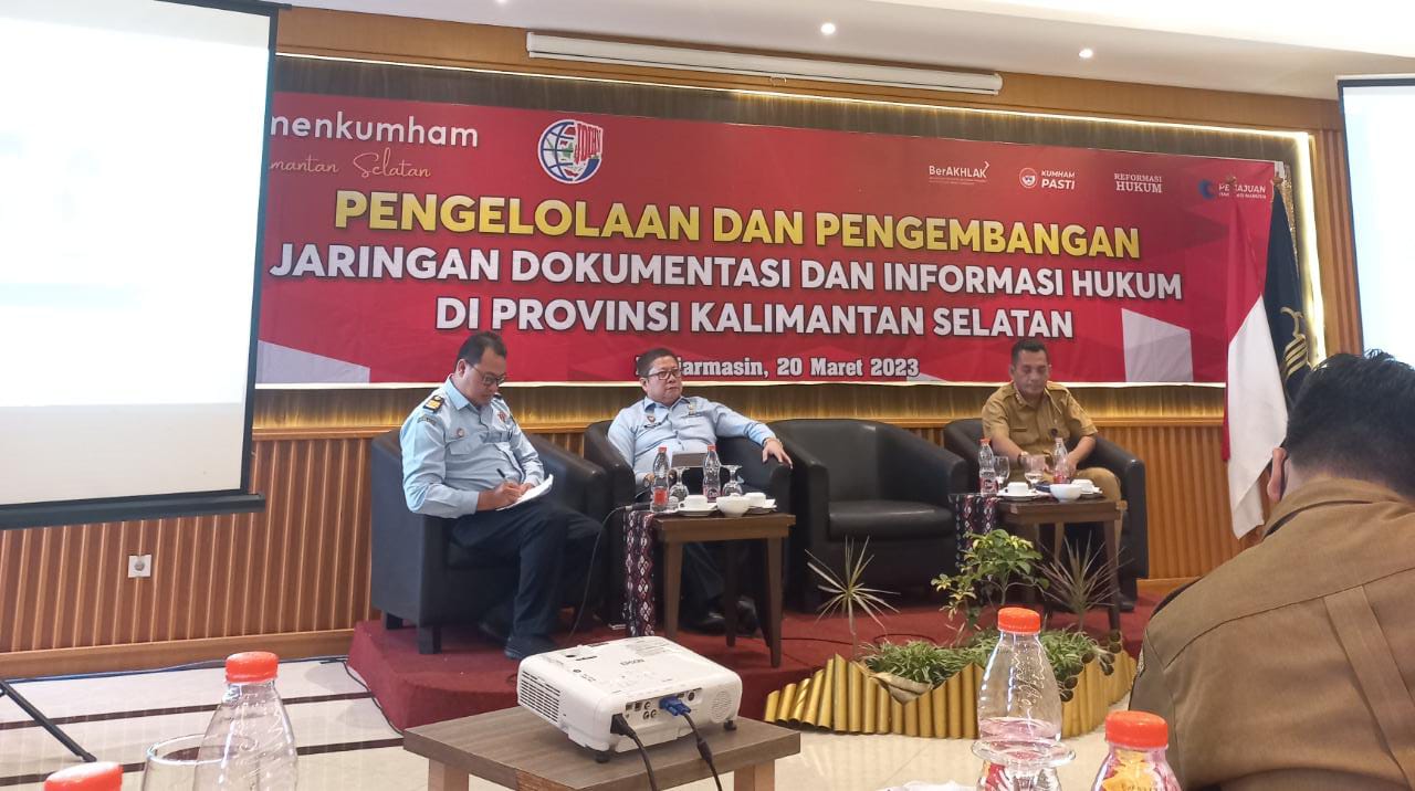 Pengelolaan dan Pengembangan Jaringan Dokumentasi dan Informasi Hukum di Provinsi Kalimantan Selatan