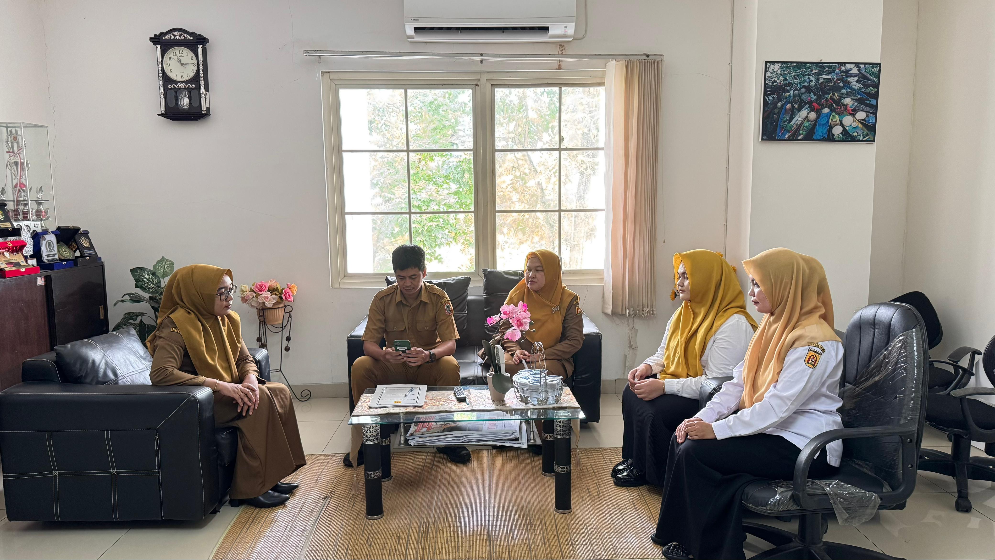 Kunjungan Konsultasi Pengelola JDIH Ke Biro Hukum Sekretariat Prov Kalsel 9 Juli 2024